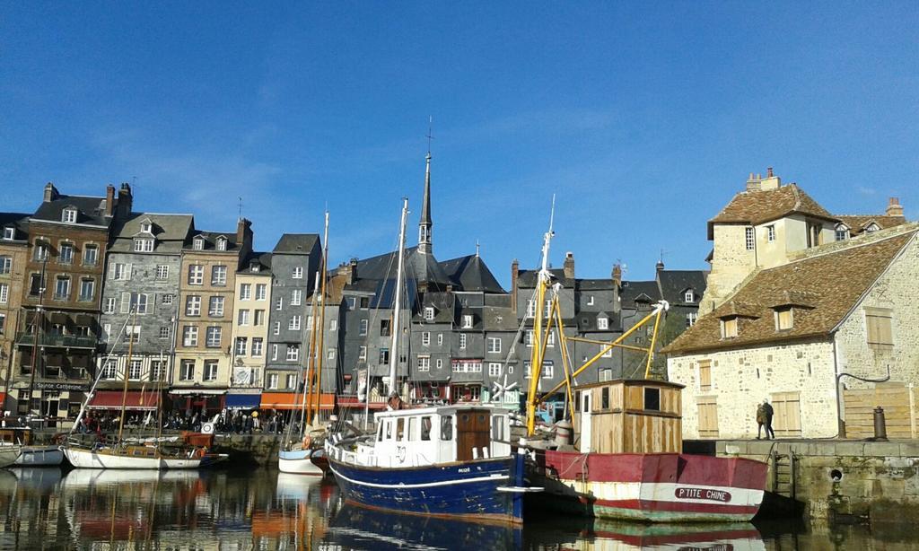 La Cabane Du Pecheur Honfleur Exteriör bild